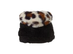 Betsey Johnson Novelty Sherpa Scuff Slipper -Shoe Specialty Store 71X4vxreUMS