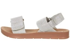 Steve Madden Kids Pasquel - Wide (Little Kid/Big Kid) -Shoe Specialty Store 71lkX2UqYS